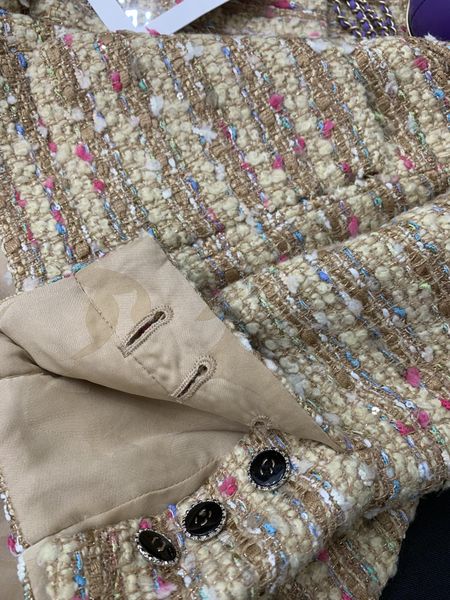 chan home new women's brand jacket ootd designer fashion grade autumn winter letter logo tweed coat overcoat leisure spring coats cardi, Black;brown
chan home new women's brand jacket ootd designer fashion grade autumn winter letter logo tweed coat overcoat leisure spring coats cardi, Black;brown