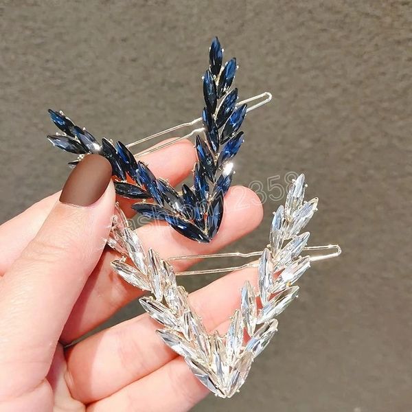 rhinestone v shaped hairpin hair clips barrette lady women hair clip pin holder hair accessory for wedding party gift, Golden;silver
rhinestone v shaped hairpin hair clips barrette lady women hair clip pin holder hair accessory for wedding party gift, Golden;silver
