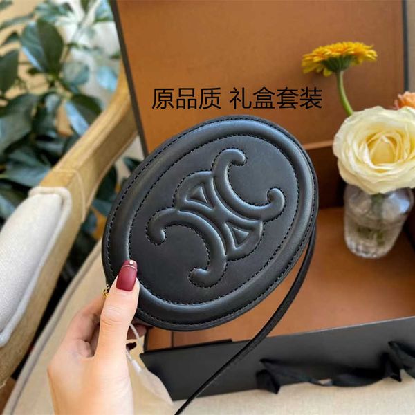 storage s 2022 new triumphal arch leather women's pig nose round cake mini one shoulder messenger bag lipstick chest bag
storage s 2022 new triumphal arch leather women's pig nose round cake mini one shoulder messenger bag lipstick chest bag