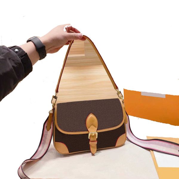 designers luxury bags for womens louiseity 1 viutonity handbags lvs crossbody shoulder the tote bag multicolour capacity versatile 7a wallet
designers luxury bags for womens louiseity 1 viutonity handbags lvs crossbody shoulder the tote bag multicolour capacity versatile 7a wallet