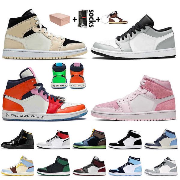 with box new digital pink jumpman 1 1s outdoor shoes fearless barely orange smoke grey unc twist obsidian women mens trainers sneakers, Black
with box new digital pink jumpman 1 1s outdoor shoes fearless barely orange smoke grey unc twist obsidian women mens trainers sneakers, Black