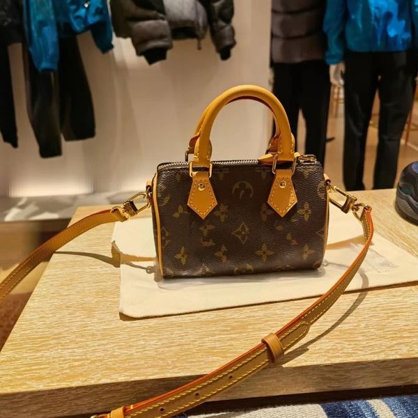 new women luxurys designer bags brown handbag womens leather crossbody shoulder bag purses lady tote bags handbags
new women luxurys designer bags brown handbag womens leather crossbody shoulder bag purses lady tote bags handbags