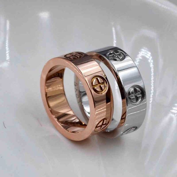 20224mm 5mm titanium ateel silver love ring men and women rose gold s for lovers couple jewelry gift wholesale kr0011999
20224mm 5mm titanium ateel silver love ring men and women rose gold s for lovers couple jewelry gift wholesale kr0011999