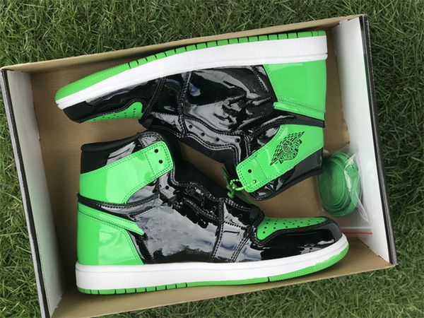 motorcycle boots new 1 high og pine green patent leather 555088-030 basketball shoes 1s mens womens shoe sneakers for size 40-47 for sale
motorcycle boots new 1 high og pine green patent leather 555088-030 basketball shoes 1s mens womens shoe sneakers for size 40-47 for sale