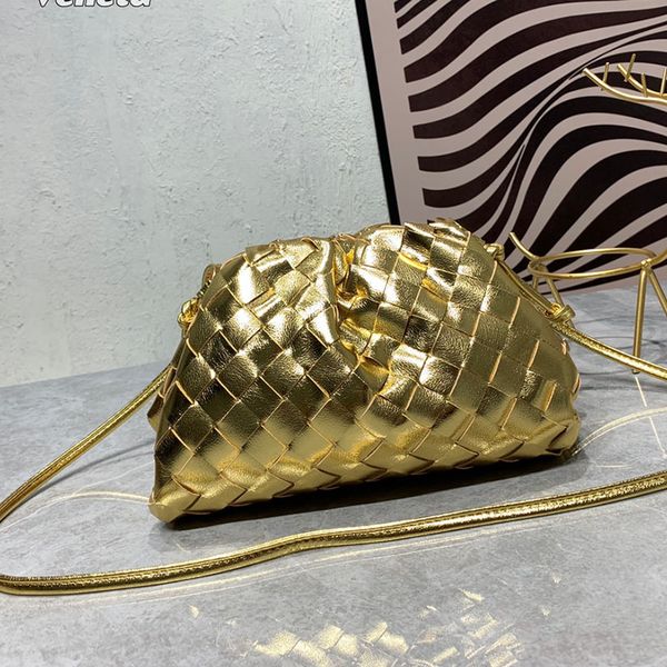 leather crochet bag classic shoulder cloud bag women weave handbags crossbody dinner bags retro soft clutch purse quality genuine leathers h
leather crochet bag classic shoulder cloud bag women weave handbags crossbody dinner bags retro soft clutch purse quality genuine leathers h