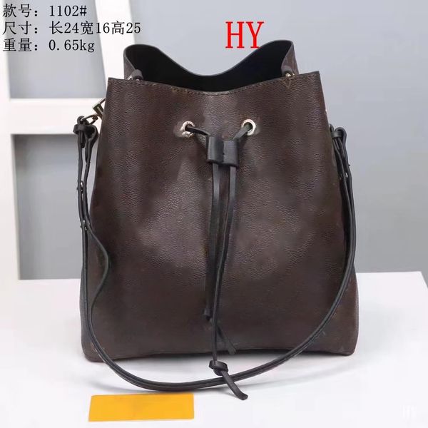 luxury tote shoulder bag purse designer handbag messager bags brand crossbody totes pu leather #1102 womens fashion coffee old flower 25cm d
luxury tote shoulder bag purse designer handbag messager bags brand crossbody totes pu leather #1102 womens fashion coffee old flower 25cm d