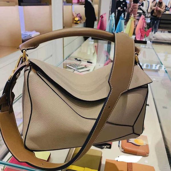 designer luxury women bag lowe handbags totes womens crossbody loulous puzzle handbag loweitys 5a quality cubi shoulder fashion capacity ver
designer luxury women bag lowe handbags totes womens crossbody loulous puzzle handbag loweitys 5a quality cubi shoulder fashion capacity ver