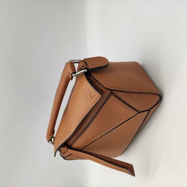 designer luxury women bag lowe handbags totes womens crossbody loulous puzzle handbag loweitys 5a quality cubi shoulder fashion capacity ver
designer luxury women bag lowe handbags totes womens crossbody loulous puzzle handbag loweitys 5a quality cubi shoulder fashion capacity ver