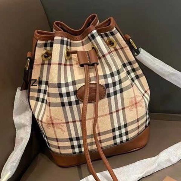 burbrerys crossbody handbags bags burbrery luxuries designers women bag purses totes designer woman handbag shoulder wallets 2l53
burbrerys crossbody handbags bags burbrery luxuries designers women bag purses totes designer woman handbag shoulder wallets 2l53