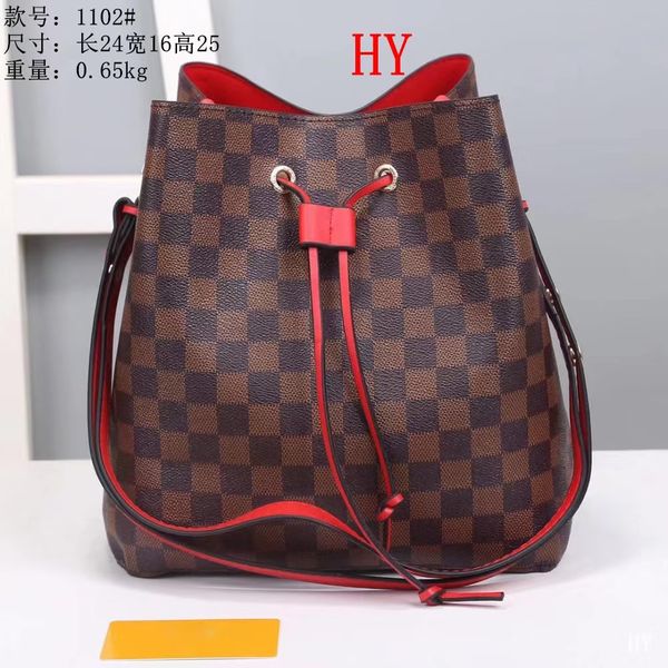 luxury tote shoulder bag purse designer handbag messager bags brand crossbody totes pu leather #1102 womens fashion coffee old flower 25cm d
luxury tote shoulder bag purse designer handbag messager bags brand crossbody totes pu leather #1102 womens fashion coffee old flower 25cm d