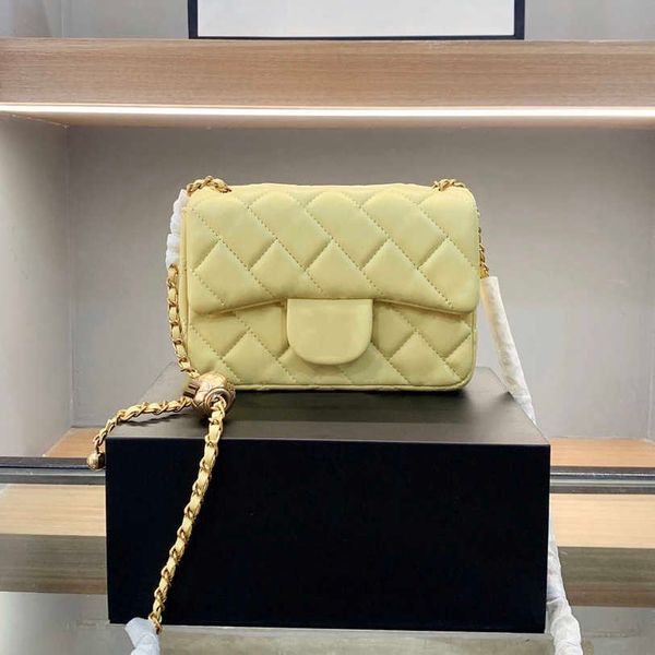 designer handbag shoulder chain bag clutch flap totes bags wallet check velour thread purse double letters solid hasp waist square stripes 2
designer handbag shoulder chain bag clutch flap totes bags wallet check velour thread purse double letters solid hasp waist square stripes 2