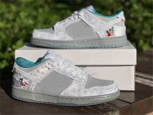 2022 authentic low dunkes ice shoes do2326-001 2022 outdoor white blue sports sneakers women mens with 9mjt, Black;white
2022 authentic low dunkes ice shoes do2326-001 2022 outdoor white blue sports sneakers women mens with 9mjt, Black;white