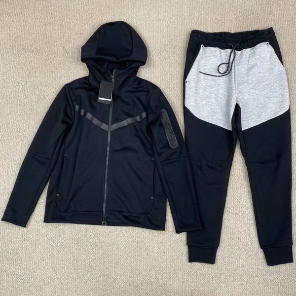 hoodie designer tracksuitmen's tracksuits tall black track suits zip up hoodie 100% cotton tech sweatsuits long sleeve 12 styles daily
hoodie designer tracksuitmen's tracksuits tall black track suits zip up hoodie 100% cotton tech sweatsuits long sleeve 12 styles daily