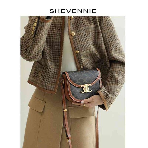 xue yunni autumn and winter 2022 leather old flower small square bag handheld one shoulder crossbody premium women's
xue yunni autumn and winter 2022 leather old flower small square bag handheld one shoulder crossbody premium women's