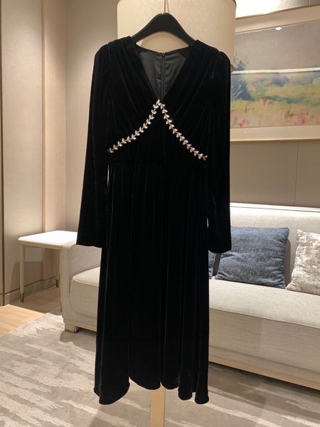 casual dresses 2022 luxury designer designs vintage french dress with silk velvet, Black;gray
casual dresses 2022 luxury designer designs vintage french dress with silk velvet, Black;gray