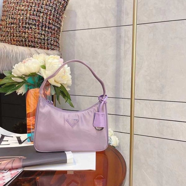 women's luxury designer handbag 2023 fashion multifunctional underarm single shoulder bag high-end nylon uette factory direct sales
women's luxury designer handbag 2023 fashion multifunctional underarm single shoulder bag high-end nylon uette factory direct sales