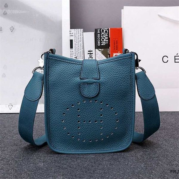 herme evelyn designer 222 bags leather trend womens bag litchi grain cow mini one shoulder big brand bags women
herme evelyn designer 222 bags leather trend womens bag litchi grain cow mini one shoulder big brand bags women