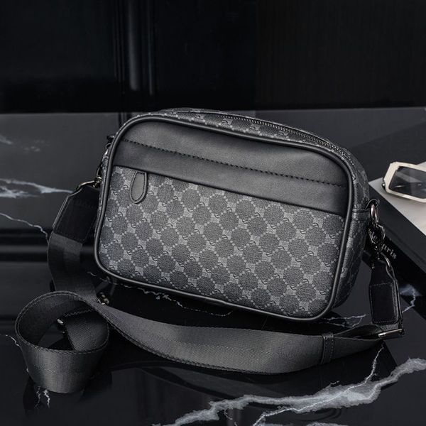 2022 wallets new casual shoulder bag small satchel backpack men's chest bag designer bags, Red;black
2022 wallets new casual shoulder bag small satchel backpack men's chest bag designer bags, Red;black