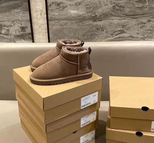 2022 aus u5854 classical short miniwomen snow boots keep warms boot man womens plush casual warm boots sheepskin suede shoes antelope brown, Black
2022 aus u5854 classical short miniwomen snow boots keep warms boot man womens plush casual warm boots sheepskin suede shoes antelope brown, Black