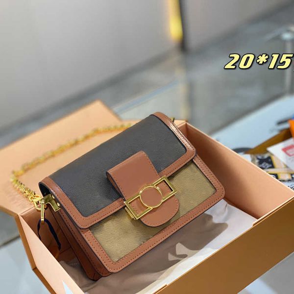 designer luxury women the tote bag fashion versatile handbags shoulder crossbody bags purse tories totes large capacity saddle wallets 7a km
designer luxury women the tote bag fashion versatile handbags shoulder crossbody bags purse tories totes large capacity saddle wallets 7a km