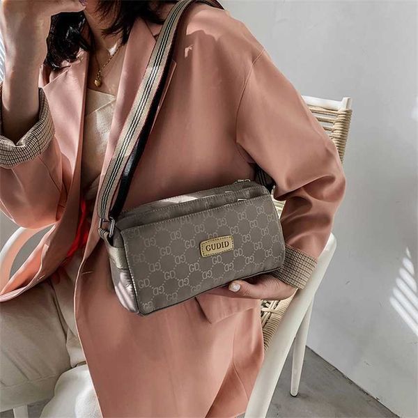 handbag leisure women's new light and versatile fashion canvas mini mobile phone bag oxford one shoulder messenger bag
handbag leisure women's new light and versatile fashion canvas mini mobile phone bag oxford one shoulder messenger bag
