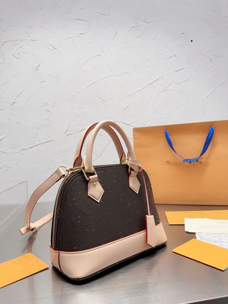designer luxury women bags handbags totes bag womens crossbody handbag loulou lvs fashion capacity versatile shoulder pursest 7a quality ekd
designer luxury women bags handbags totes bag womens crossbody handbag loulou lvs fashion capacity versatile shoulder pursest 7a quality ekd