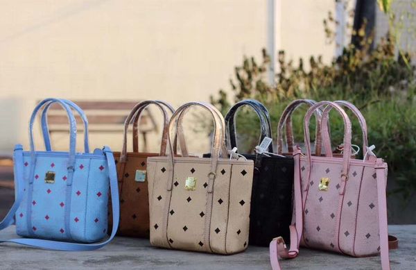 korean mini banquet evening bags shoulder bag fashion designer girl nakako crossbody bag handbag cauliflower seed
korean mini banquet evening bags shoulder bag fashion designer girl nakako crossbody bag handbag cauliflower seed