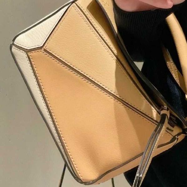designer luxury women bag lowe handbags totes womens crossbody loulous puzzle handbag loweitys 5a quality cubi shoulder fashion capacity ver
designer luxury women bag lowe handbags totes womens crossbody loulous puzzle handbag loweitys 5a quality cubi shoulder fashion capacity ver