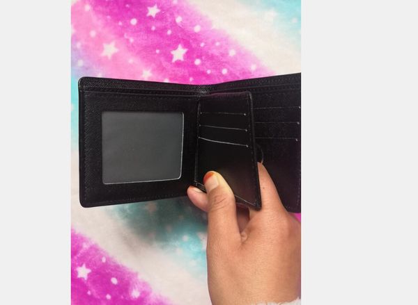 men wallets storage bags designers lv0 wallet luxury handbag cardholder ladies coin purse france paris designer card holder, Red;black
men wallets storage bags designers lv0 wallet luxury handbag cardholder ladies coin purse france paris designer card holder, Red;black