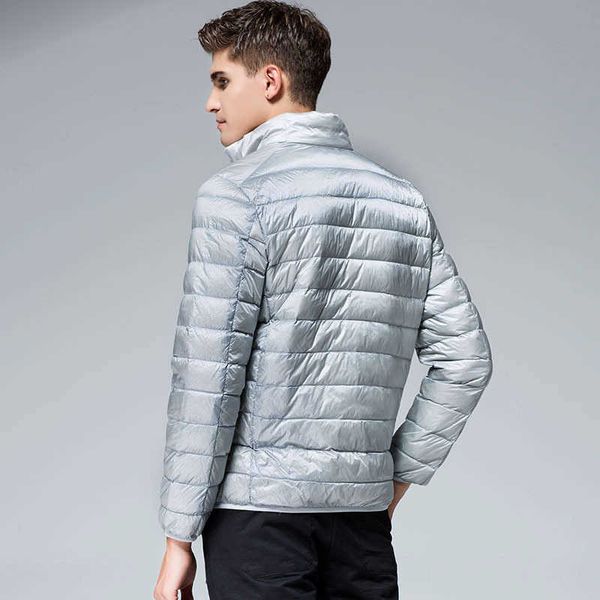 lightweight down jacket 2022 winter new men's version slim short warm coat, Black 
lightweight down jacket 2022 winter new men's version slim short warm coat, Black