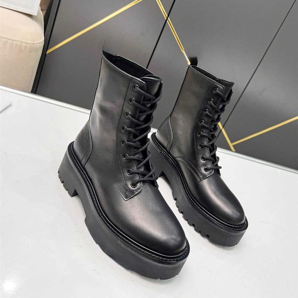 brand boots 2022 designer design slim and tall new leather short fashion boots, Black
brand boots 2022 designer design slim and tall new leather short fashion boots, Black