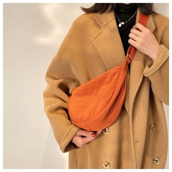 evening bags casual nylon hobos crossbody for women designer shoulder large capacity tote lady travel shopper female purses 221114
evening bags casual nylon hobos crossbody for women designer shoulder large capacity tote lady travel shopper female purses 221114