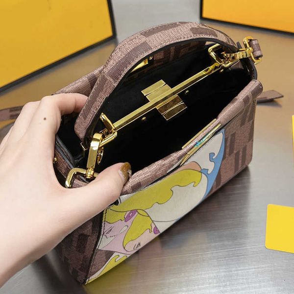 luxury saddle crossbody fends bags for womens multicolor handbag designer sling baguette the tote bag shoulder purses woman 7a fashion walle
luxury saddle crossbody fends bags for womens multicolor handbag designer sling baguette the tote bag shoulder purses woman 7a fashion walle