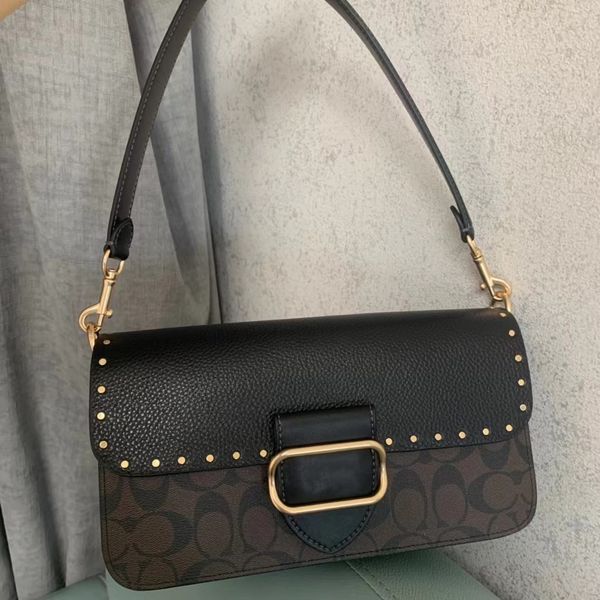 women's shoulder bag luxury designer fashion bags calfskin classic hardware buckle large capacity leisure messenger bag outdoor versati
women's shoulder bag luxury designer fashion bags calfskin classic hardware buckle large capacity leisure messenger bag outdoor versati