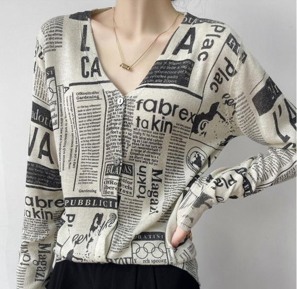 women sweaters fashion v-neck wool knitted cardigan spring and autumn thin letter pictorial style loose jacket, White;black
women sweaters fashion v-neck wool knitted cardigan spring and autumn thin letter pictorial style loose jacket, White;black