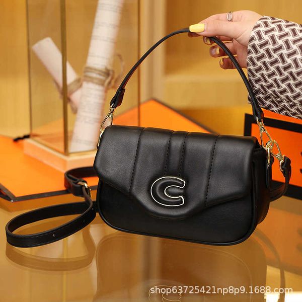 store 90% off wholesale new handbag small fresh sweet solid embroidery soft leather crossbody bag high level armpit bag
store 90% off wholesale new handbag small fresh sweet solid embroidery soft leather crossbody bag high level armpit bag