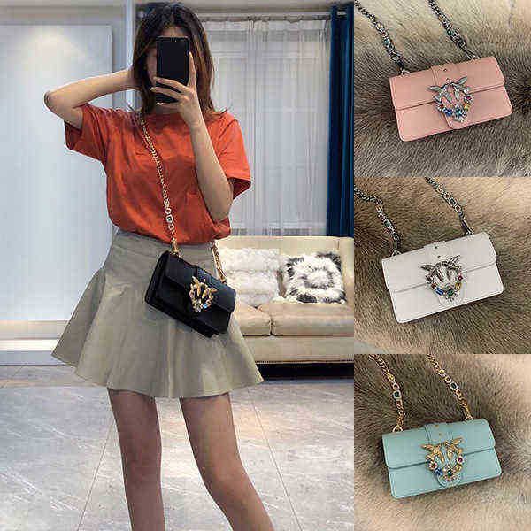 designer luxury women bag louiss handbags totes bags womens crossbody handbag loulou lvs fashion capacity versatile shoulder pursest 5a qual
designer luxury women bag louiss handbags totes bags womens crossbody handbag loulou lvs fashion capacity versatile shoulder pursest 5a qual