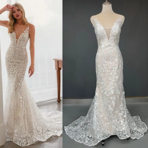 mermaid embroidery lace wedding dress backless v neck fitted hourglass floral custom made bridal gowns, White
mermaid embroidery lace wedding dress backless v neck fitted hourglass floral custom made bridal gowns, White