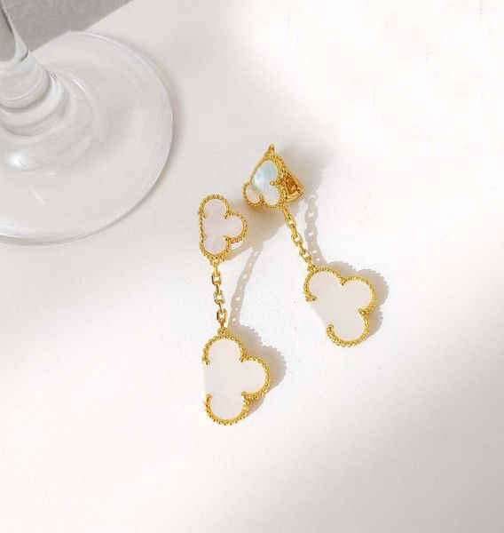 2022 luxury quality charm drop earring dangle with nature shell beads in 18k gold plated have box stamp ps4377a, Silver
2022 luxury quality charm drop earring dangle with nature shell beads in 18k gold plated have box stamp ps4377a, Silver
