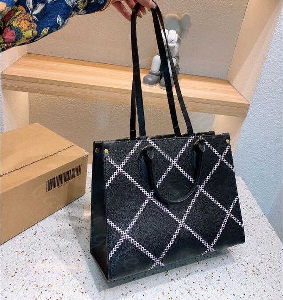 lvity designer luxury bag shoulder handbag clutch casual crossbody on the go interior zipper pocket flap shopping mommy purse wallets backpa
lvity designer luxury bag shoulder handbag clutch casual crossbody on the go interior zipper pocket flap shopping mommy purse wallets backpa