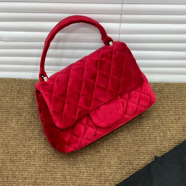womens velvet flap with handle totes bags quilted wallets silver metal hardware chain crossbody purse designer french fall winter trend hand
womens velvet flap with handle totes bags quilted wallets silver metal hardware chain crossbody purse designer french fall winter trend hand