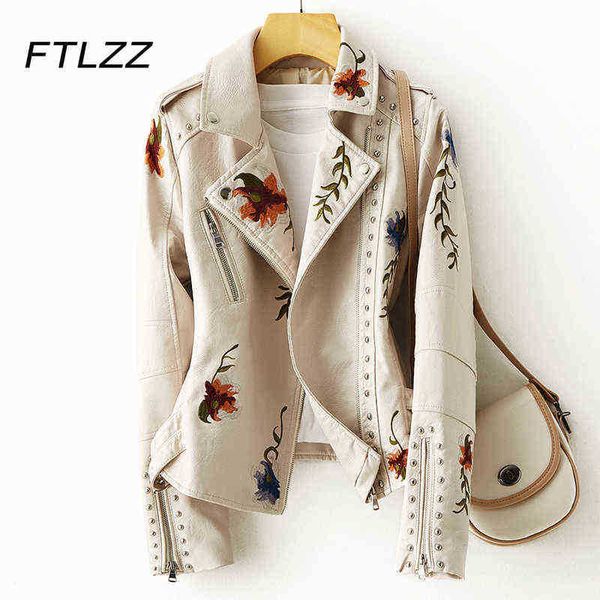 new women vintage faux leather jacket spring autumn turn down collar floral embroidery short jacket female rivet biker moto jacket j220727, Black
new women vintage faux leather jacket spring autumn turn down collar floral embroidery short jacket female rivet biker moto jacket j220727, Black
