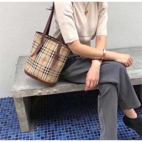 burberys bags designer handbag suitable for leisure tot classic war horse lattice chain single shoulder 7bst
burberys bags designer handbag suitable for leisure tot classic war horse lattice chain single shoulder 7bst