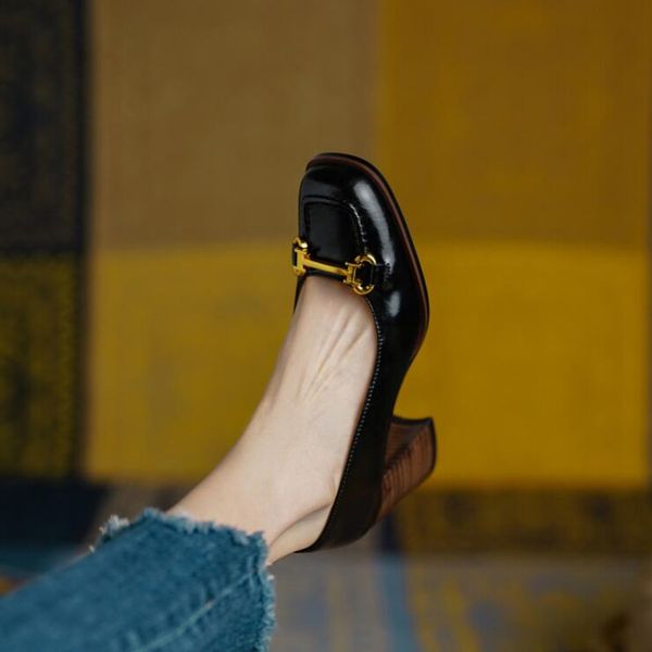 horsebit buckle 6.5cm high chunky heel fashion single shoes 2022 newset womens monk strap dress shoes lady pumps 35-40, Black
horsebit buckle 6.5cm high chunky heel fashion single shoes 2022 newset womens monk strap dress shoes lady pumps 35-40, Black