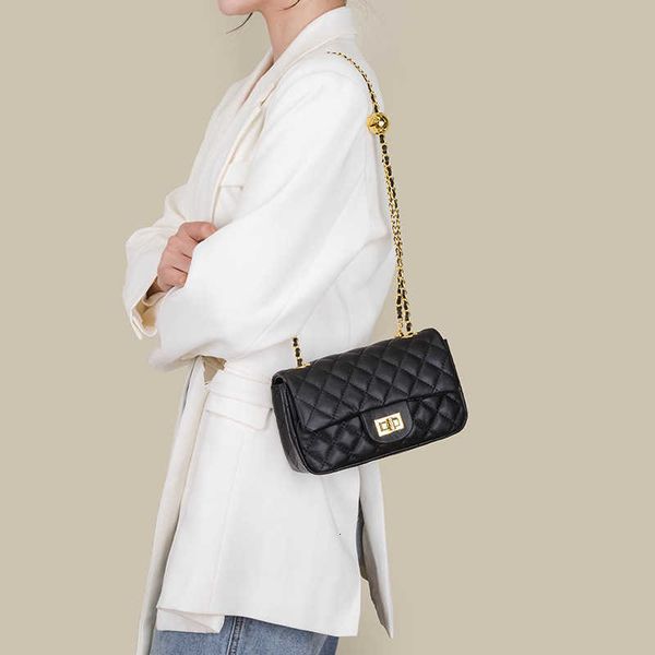 store 90% off wholesale 2023 new fragrant star same small square one shoulder crossbody bag fashion
store 90% off wholesale 2023 new fragrant star same small square one shoulder crossbody bag fashion
