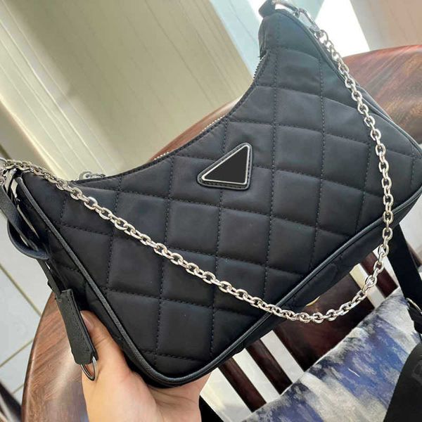 evening bags shoulder prabag classic 3 in1 hobo underarm women triangle logo crossbody designer leather handbag purse 221015
evening bags shoulder prabag classic 3 in1 hobo underarm women triangle logo crossbody designer leather handbag purse 221015