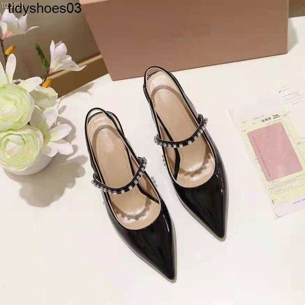 miu designer 2021 summer new patent leather mary jane pumps mid jeweled heel rhinestone button high-heeled women's shoes size 34-40, Black
miu designer 2021 summer new patent leather mary jane pumps mid jeweled heel rhinestone button high-heeled women's shoes size 34-40, Black