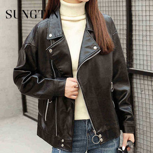 sungtin black fashion loose faux leather jacket for women fall regular moto pu leather jackets female vintage streetwear bf 2022 j220727
sungtin black fashion loose faux leather jacket for women fall regular moto pu leather jackets female vintage streetwear bf 2022 j220727
