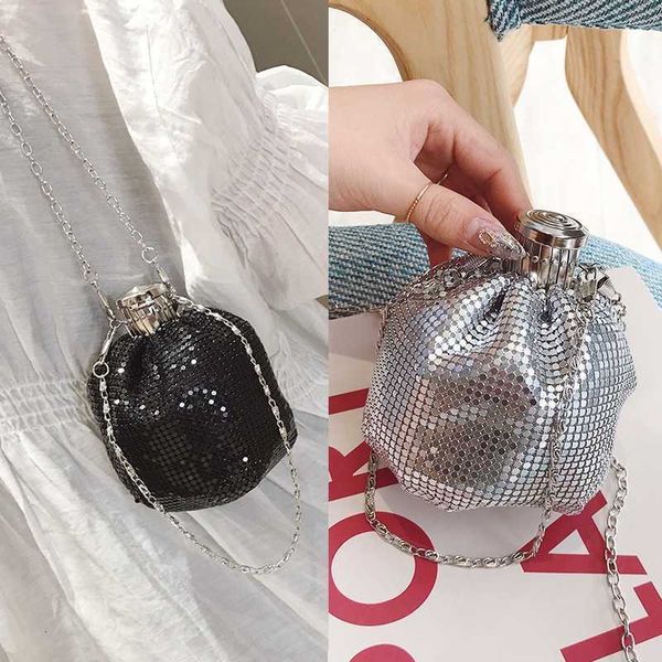 mine bag dinner fashion personalized women's aluminum sheet jar bucket kettle sequin wine pot
mine bag dinner fashion personalized women's aluminum sheet jar bucket kettle sequin wine pot