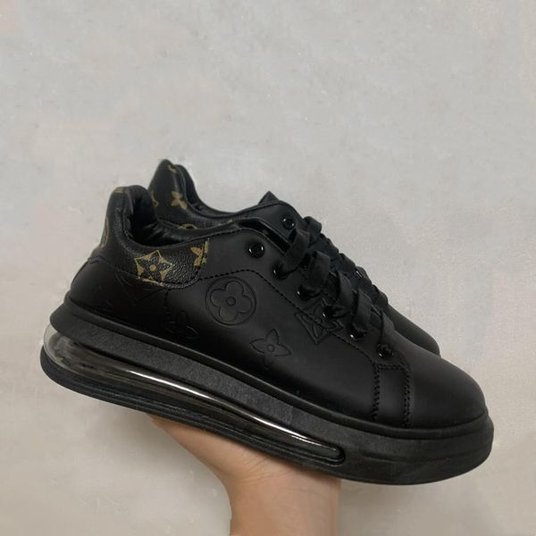 new ales luxury fashion highs quality brand shoes classical men women casual shoes leather flat letters lace-up couple style sneaker
new ales luxury fashion highs quality brand shoes classical men women casual shoes leather flat letters lace-up couple style sneaker